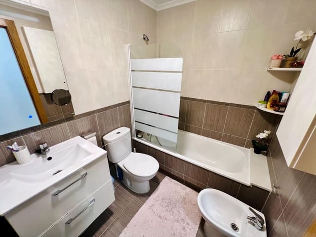 2 soveværelse Penthouse til salg i Centro, Torrevieja - € 217.000 (Ref: 9515468)