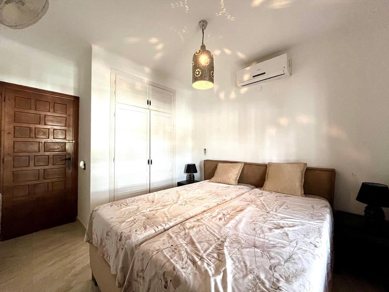 4 chambre Villa/Maison à vendre à Filipinas - 879 000 € (Ref: 9515473)