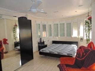 3 soveværelse Villa til salg i Catral med swimmingpool - € 390.000 (Ref: 9515475)