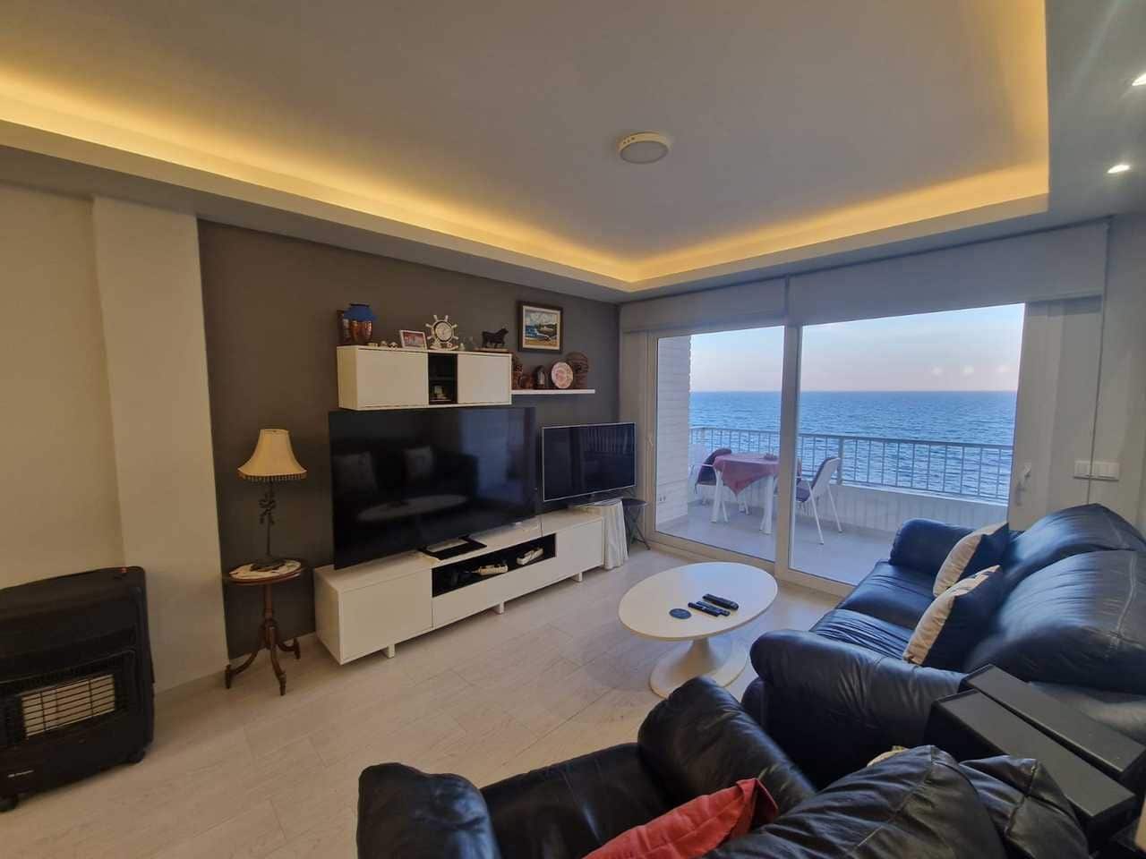 Apartamento de 3 habitaciones en Torrevieja en venta - 335.000 € (Ref: 9515489)