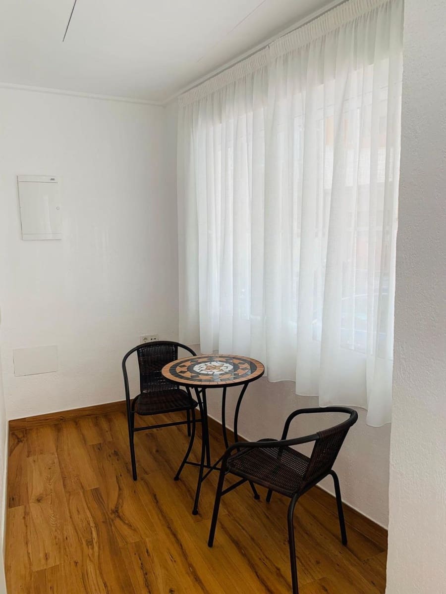 2 sypialnia Apartament na sprzedaż w Torrevieja - 353 000 € (Ref: 9515495)
