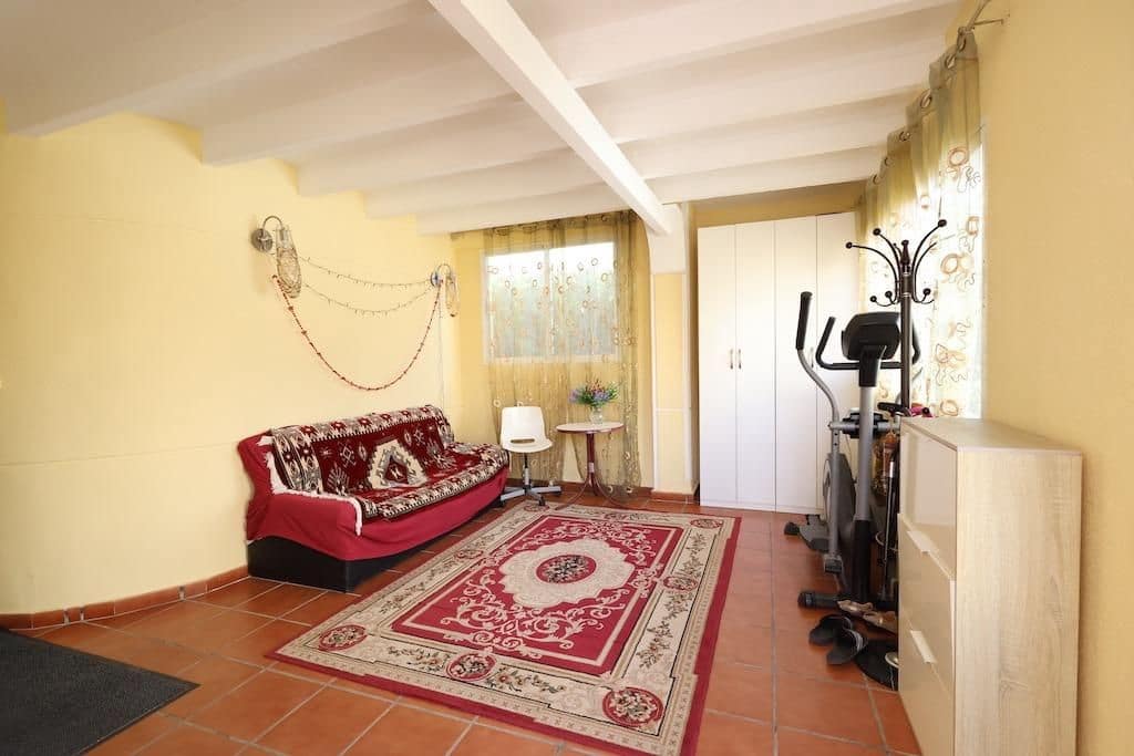 4 bedroom Villa for sale in La Zenia with garage - € 580,000 (Ref: 9515515)