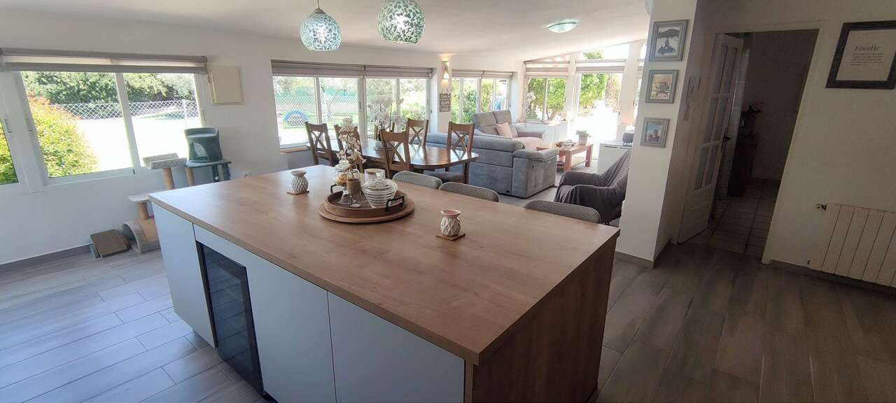 4 soveværelse Villa til salg i Sax med garage - € 495.995 (Ref: 9515526)