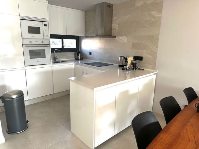 3 soveværelse Penthouse til salg i El Chaparral - La Siesta - La Torreta, Torrevieja med swimmingpool - € 298.000 (Ref: 9515530)