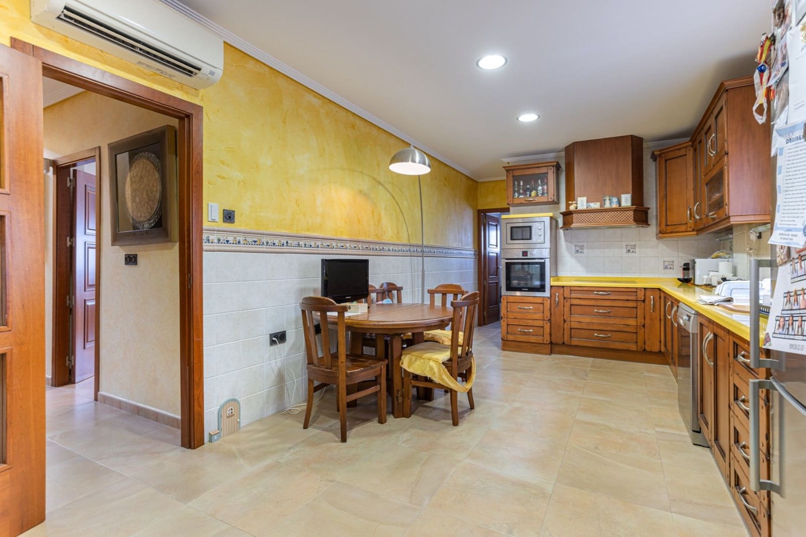 4 slaapkamer Villa te koop in Los Montesinos met zwembad garage - € 750.000 (Ref: 9515551)