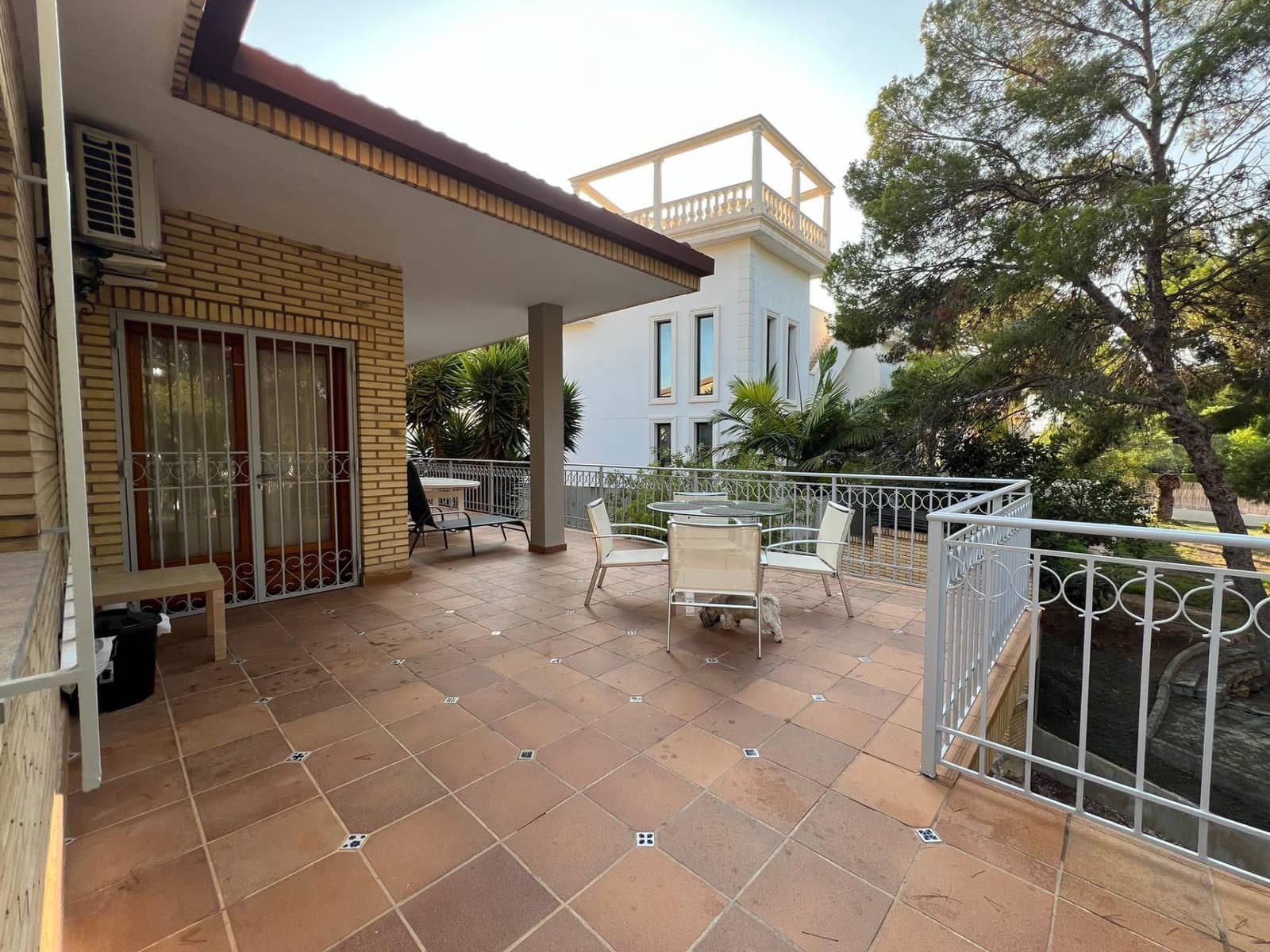 4 soveværelse Villa til salg i Campoamor med swimmingpool - € 850.000 (Ref: 9515554)