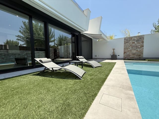 4 bedroom Villa for sale in Santiago de la Ribera, San Javier - € 725,000 (Ref: 9515563)