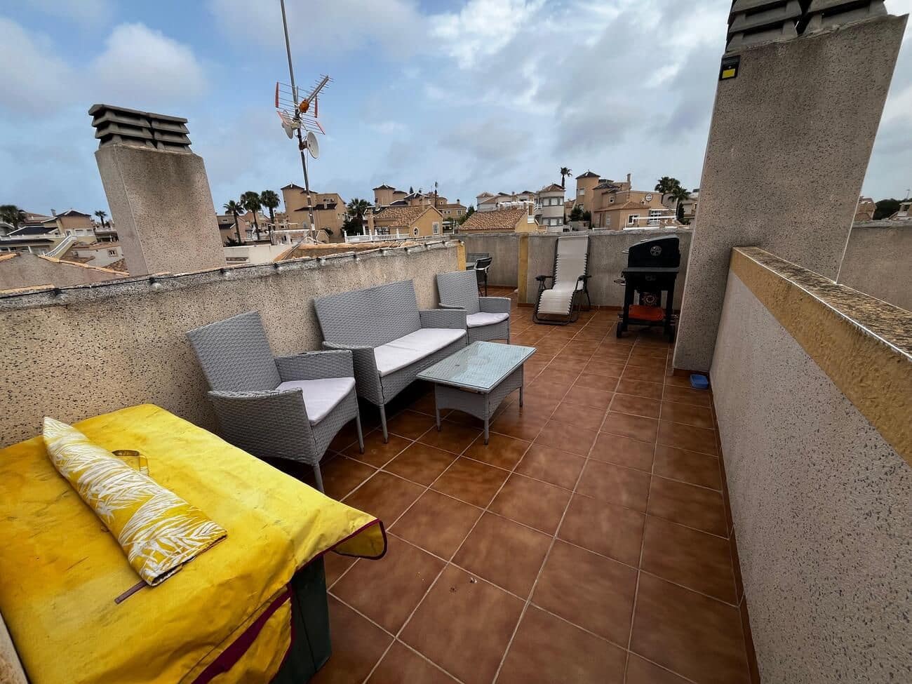 3 Zimmer Penthouse zu verkaufen in Torrevieja mit Pool - 189.000 € (Ref: 9515583)