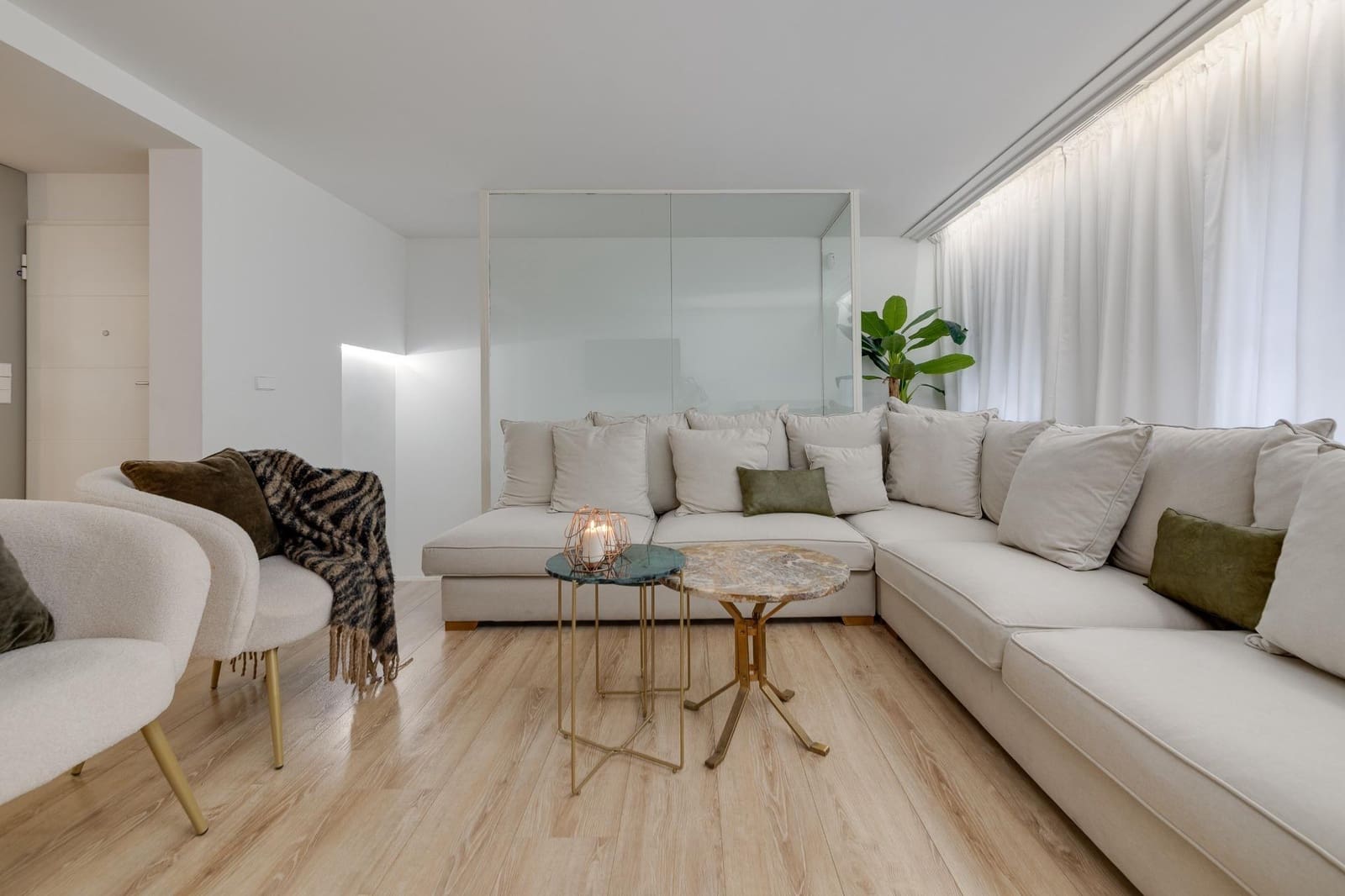 4 Zimmer Apartment zu verkaufen in Torrevieja - 399.000 € (Ref: 9515584)