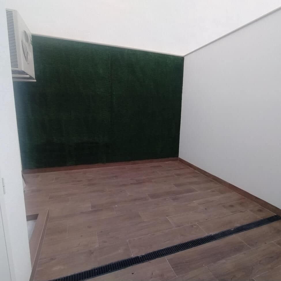 Apartamento de 2 habitaciones en Torrevieja en venta - 230.000 € (Ref: 9515592)