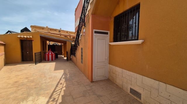 2 slaapkamer Villa te koop in Aguas Nuevas, Torrevieja - € 322.400 (Ref: 9515593)
