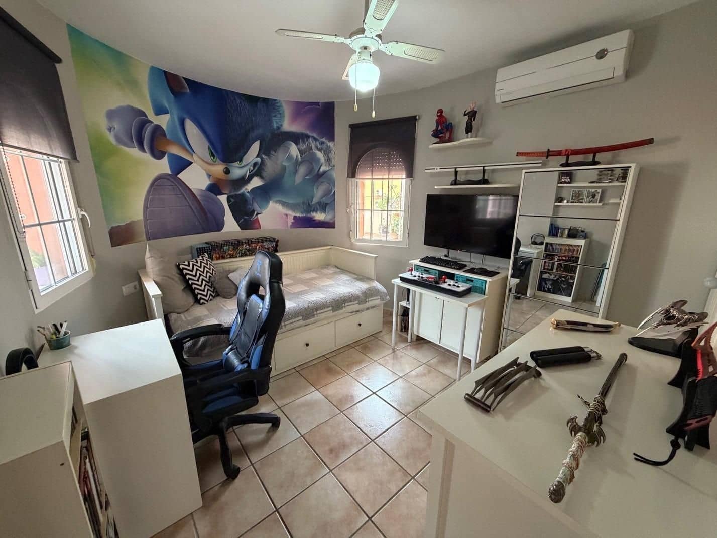 3 bedroom Villa for sale in Playa Flamenca with pool - € 285,000 (Ref: 9515602)