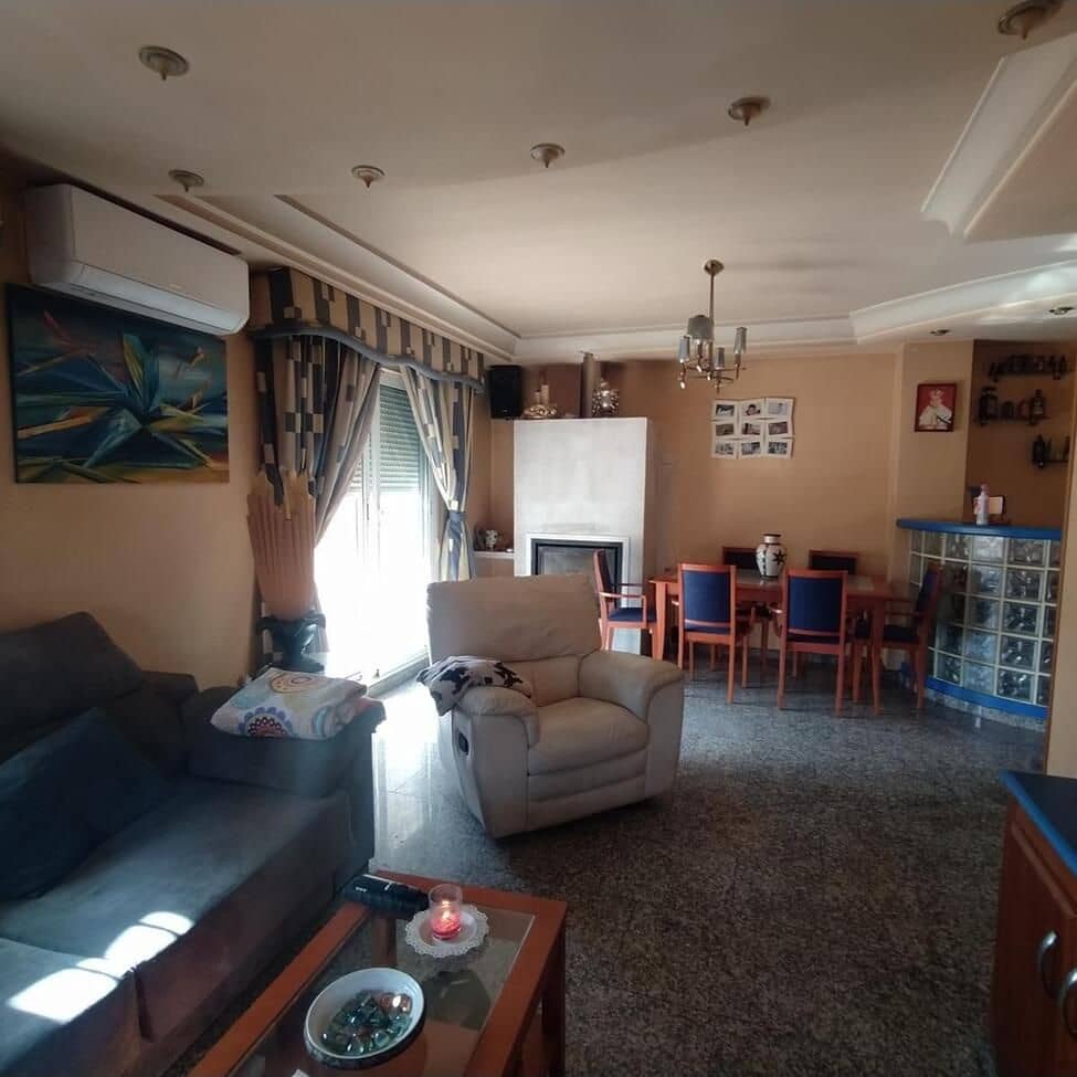4 Zimmer Penthouse zu verkaufen in Torrevieja mit Garage - 299.000 € (Ref: 9515624)