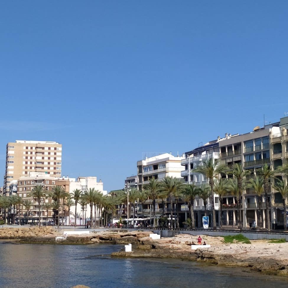 4 Zimmer Penthouse zu verkaufen in Torrevieja mit Garage - 299.000 € (Ref: 9515624)