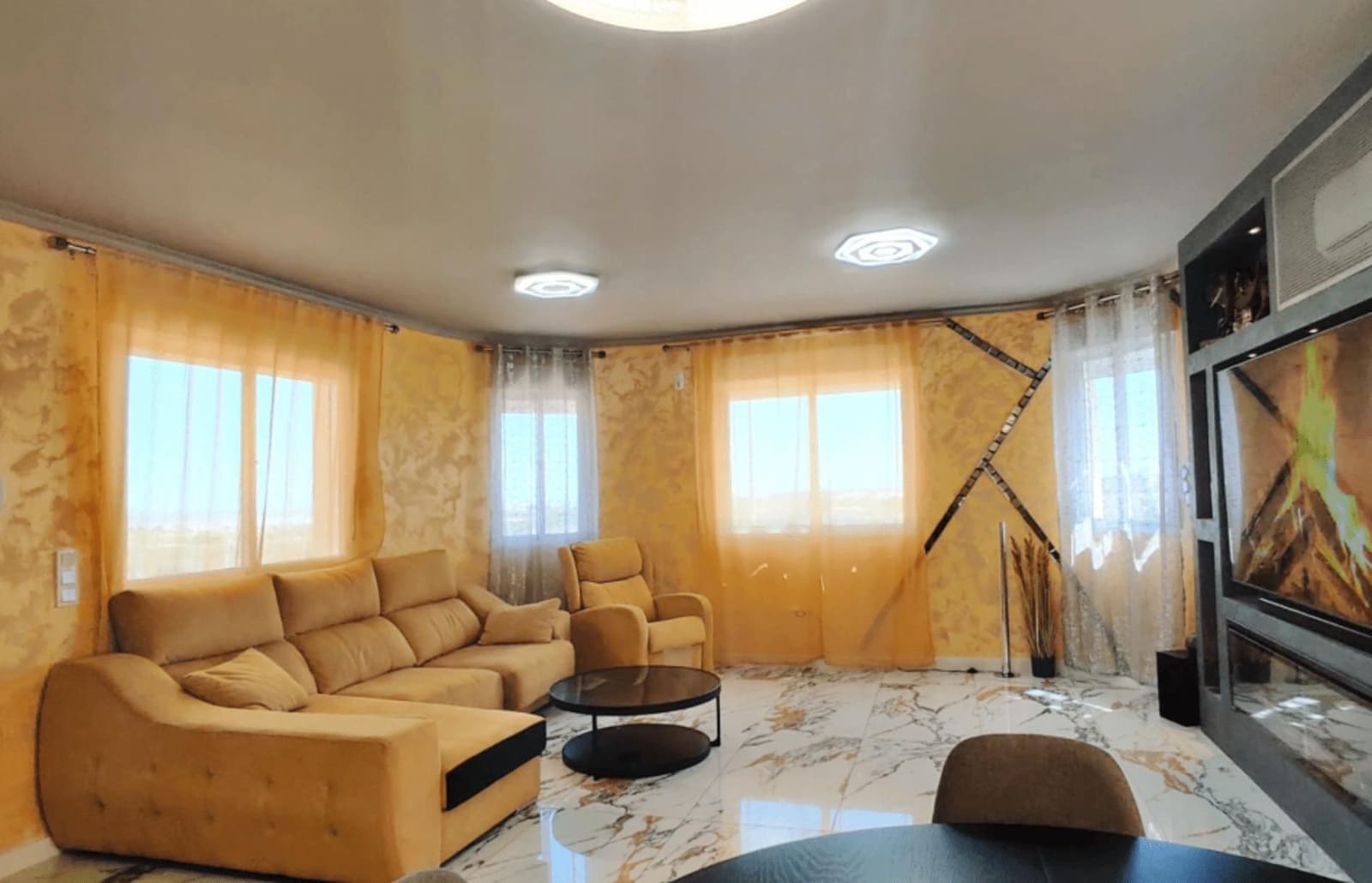 Adosado de 4 habitaciones en San Miguel de Salinas en venta con piscina - 299.990 € (Ref: 9515632)