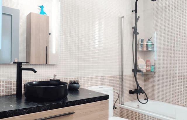 Adosado de 4 habitaciones en San Miguel de Salinas en venta con piscina - 299.990 € (Ref: 9515632)