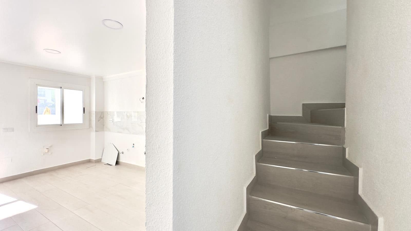 3 sovrum Hus till salu i La Mata med pool - 249 900 € (Ref: 9515635)