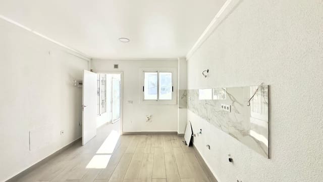 3 sypialnia Dom na sprzedaż w La Mata, Torrevieja z basenem - 249 900 € (Ref: 9515635)