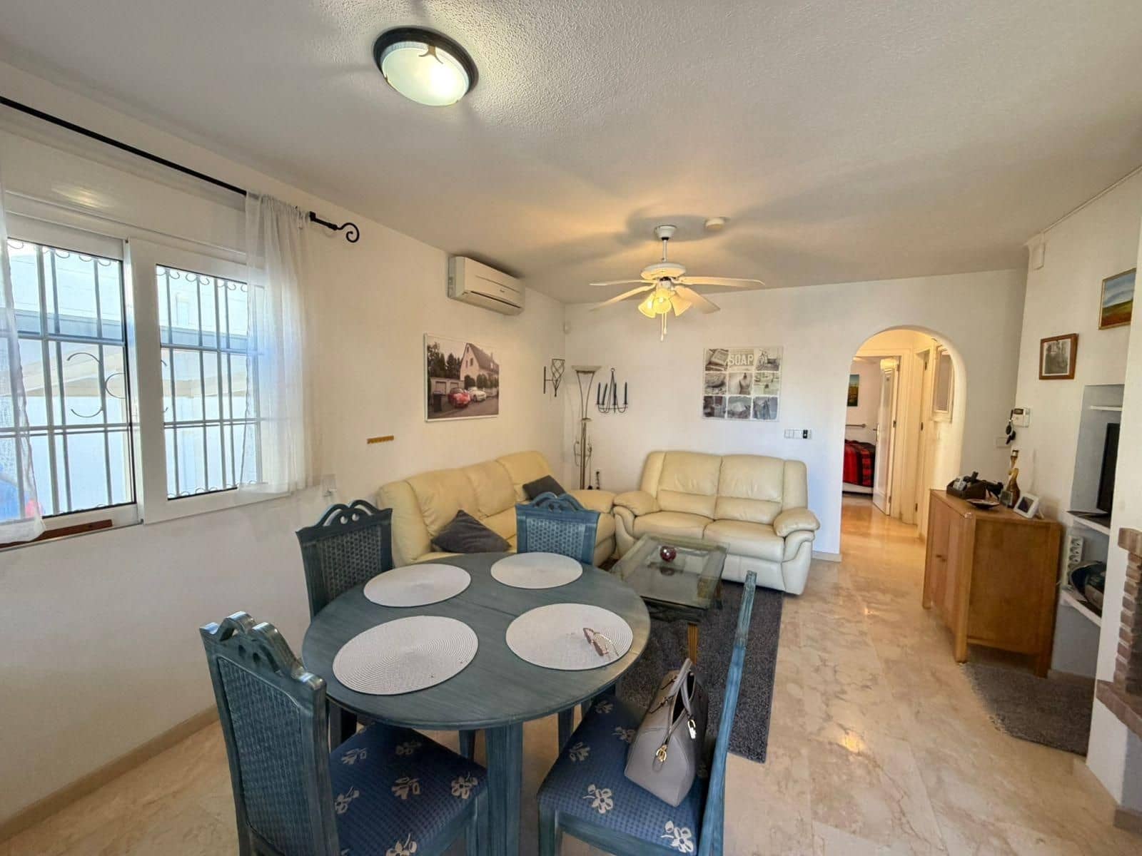 3 camera da letto Villetta Bifamiliare in vendita in Playa Flamenca con piscina - 245.000 € (Rif: 9515637)