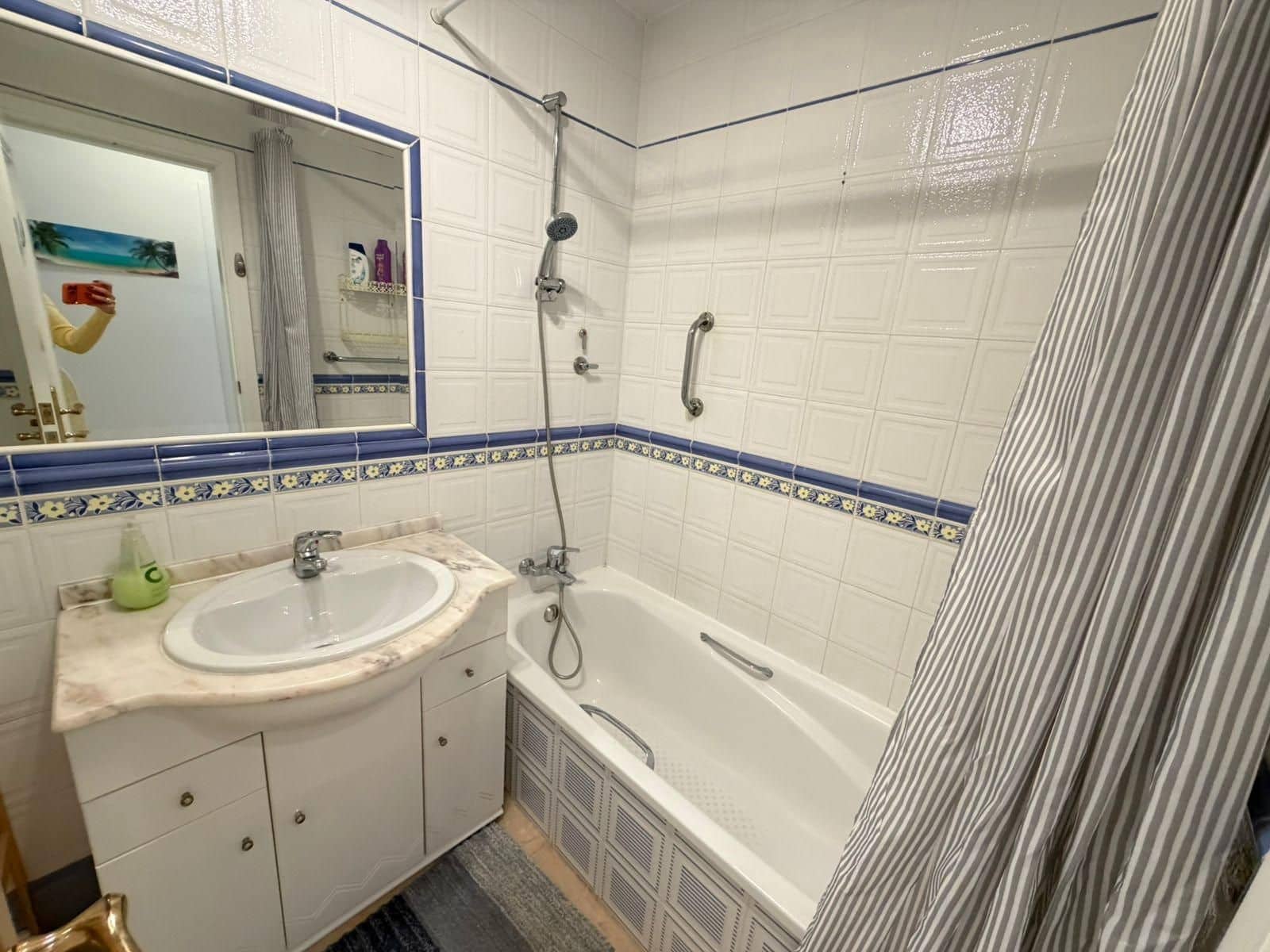 3 camera da letto Villetta Bifamiliare in vendita in Playa Flamenca con piscina - 245.000 € (Rif: 9515637)