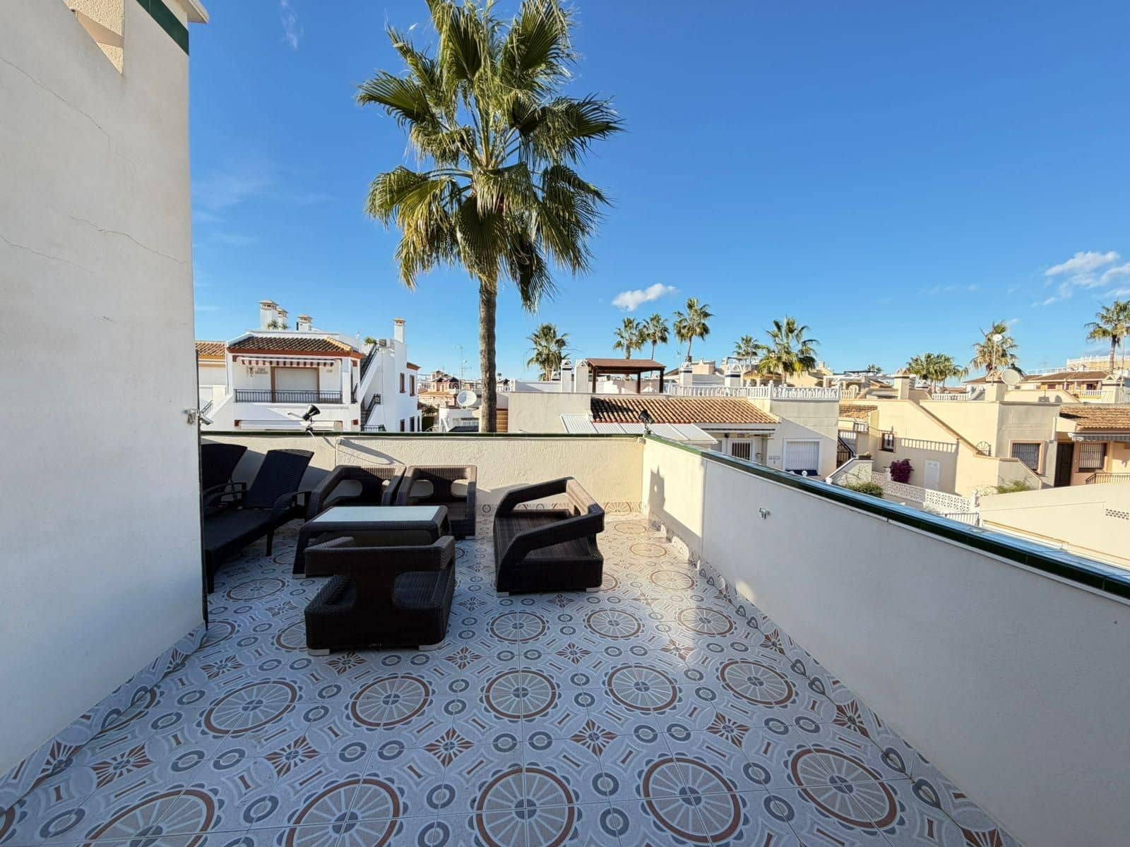 3 camera da letto Villetta Bifamiliare in vendita in Playa Flamenca con piscina - 245.000 € (Rif: 9515637)