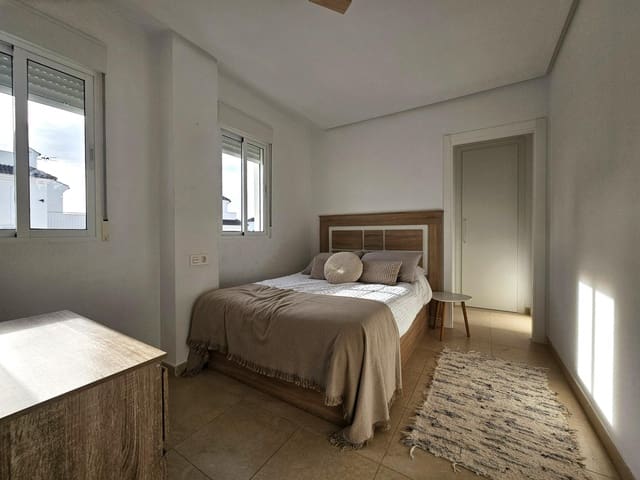 3 quarto Moradia Geminada para venda em San Fulgencio - 269 000 € (Ref: 9515649)