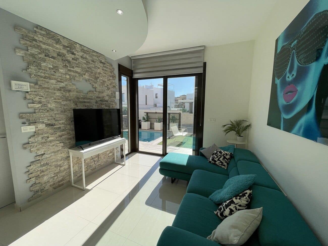 2 soveværelse Semi-Rækkehus til salg i Orihuela Costa med swimmingpool - € 299.000 (Ref: 9515667)