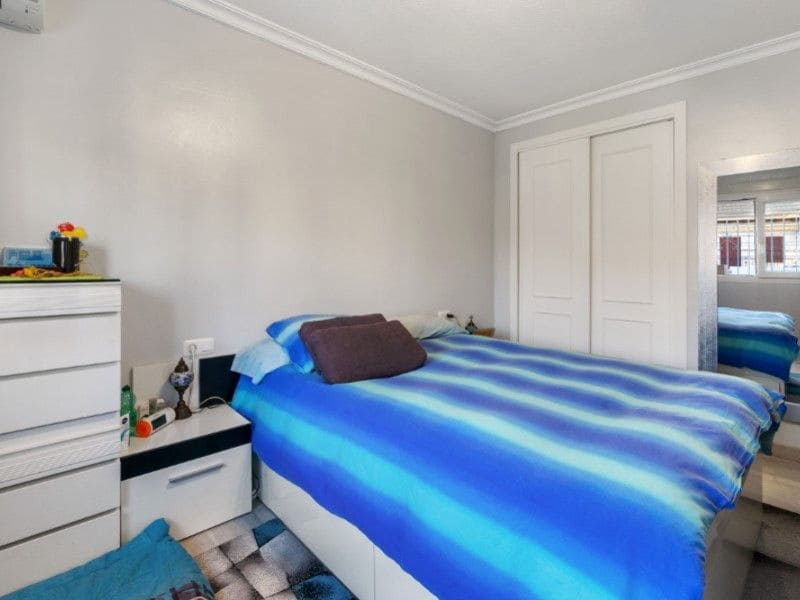 3 bedroom Townhouse for sale in Torrevieja - € 235,000 (Ref: 9515671)