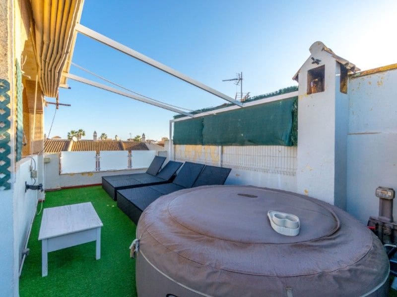 3 soverom Hus til salgs i Torrevieja - € 235 000 (Ref: 9515671)