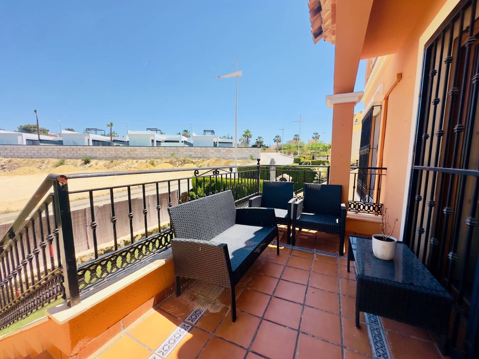 3 bedroom Townhouse for sale in Algorfa with pool - € 195,000 (Ref: 9515685)