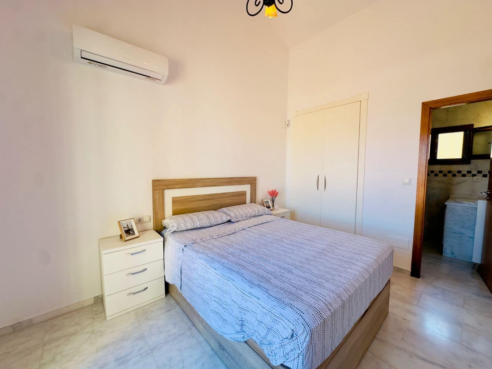 3 bedroom Townhouse for sale in Algorfa with pool - € 195,000 (Ref: 9515685)