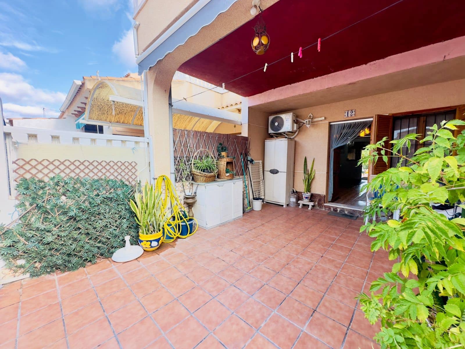 2 soverom Hus til salgs i La Siesta med svømmebasseng - € 175 000 (Ref: 9515699)