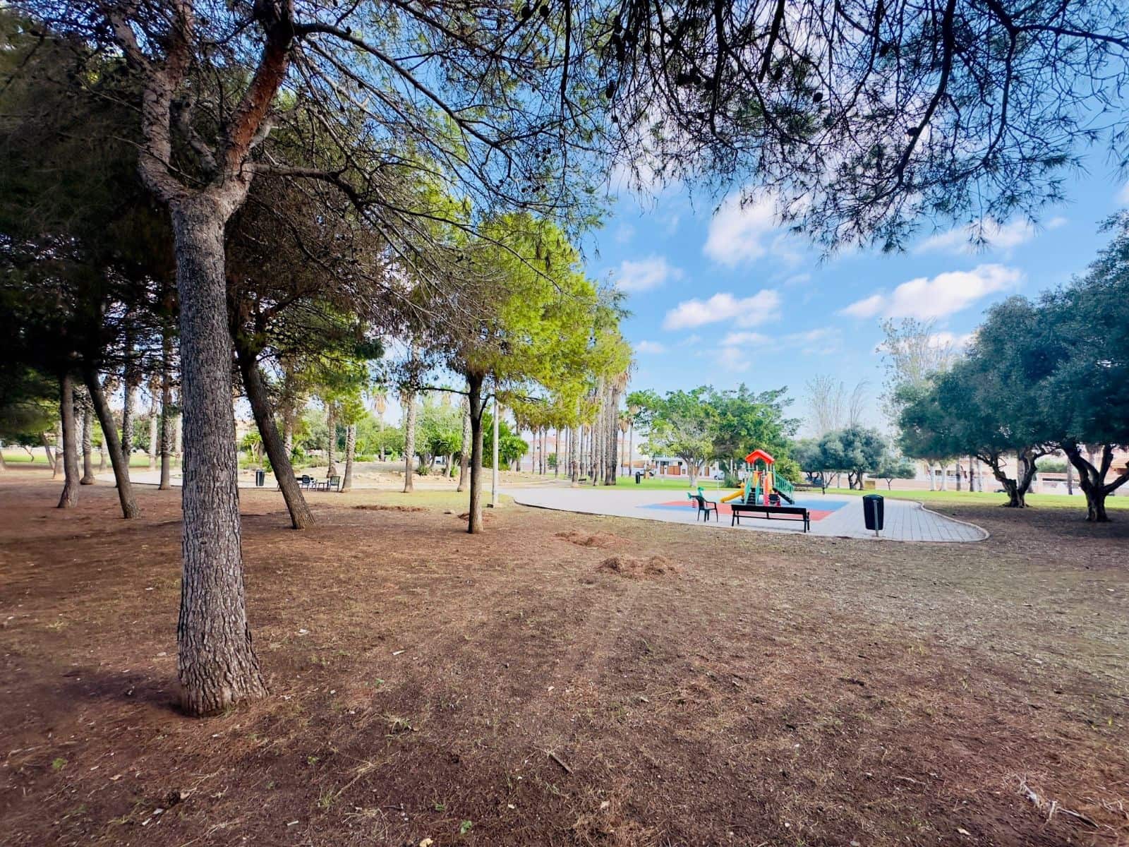 2 soverom Hus til salgs i La Siesta med svømmebasseng - € 175 000 (Ref: 9515699)