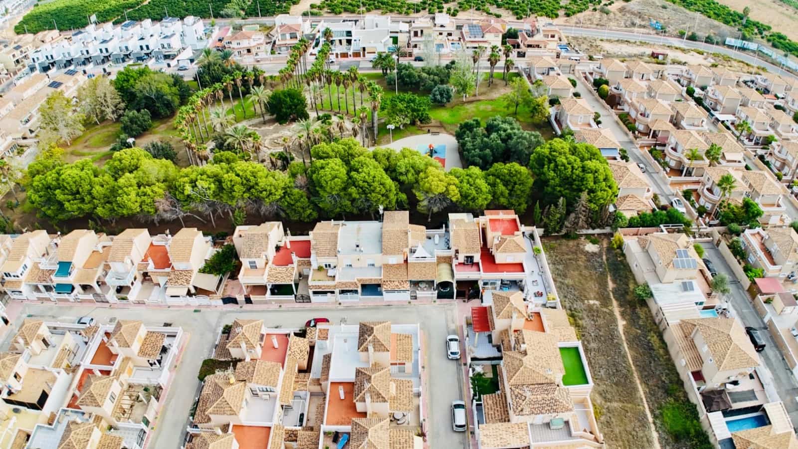 2 soverom Hus til salgs i La Siesta med svømmebasseng - € 175 000 (Ref: 9515699)