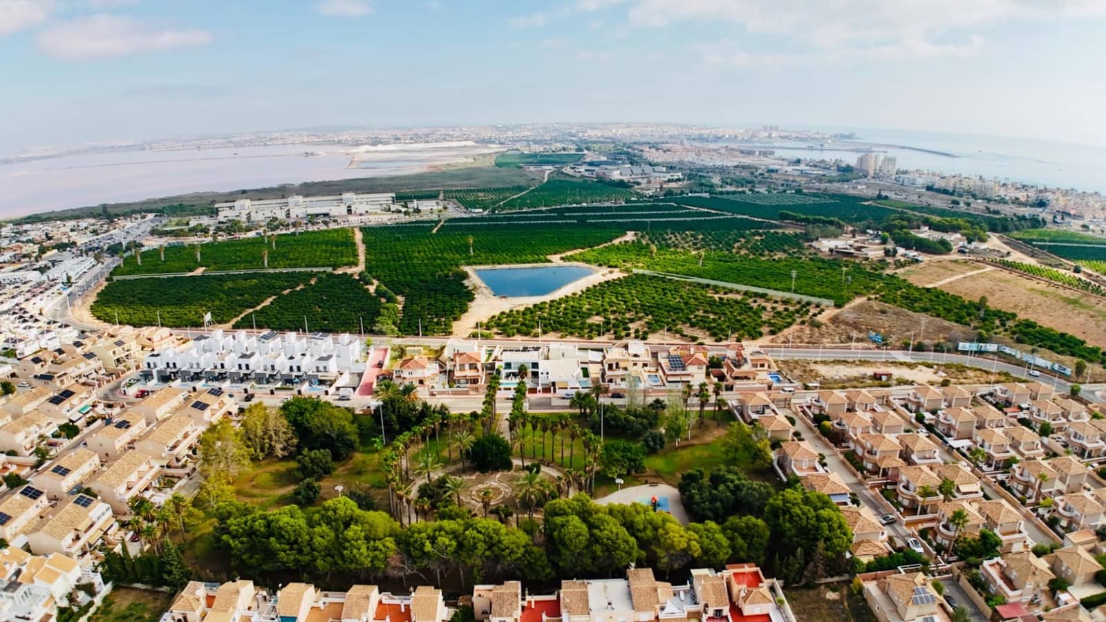 2 soverom Hus til salgs i La Siesta med svømmebasseng - € 175 000 (Ref: 9515699)