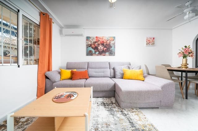 4 makuuhuone Omakotitalo myytävänä paikassa Orihuela Costa, Orihuela mukana uima-altaan 
autotalli - 220 000 € (Ref: 9515709)