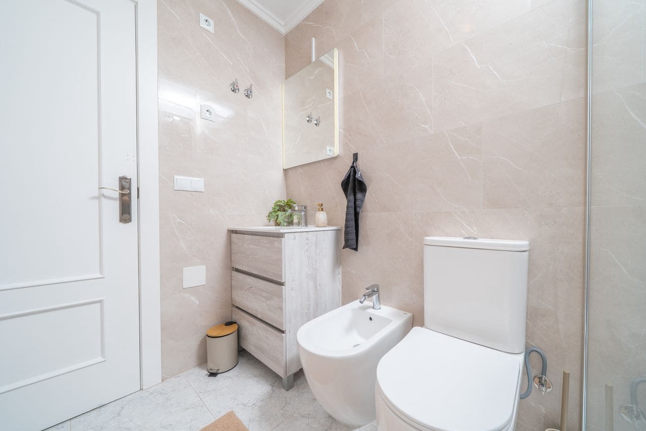 4 Zimmer Haus zu verkaufen in Orihuela Costa mit Pool Garage - 220.000 € (Ref: 9515709)