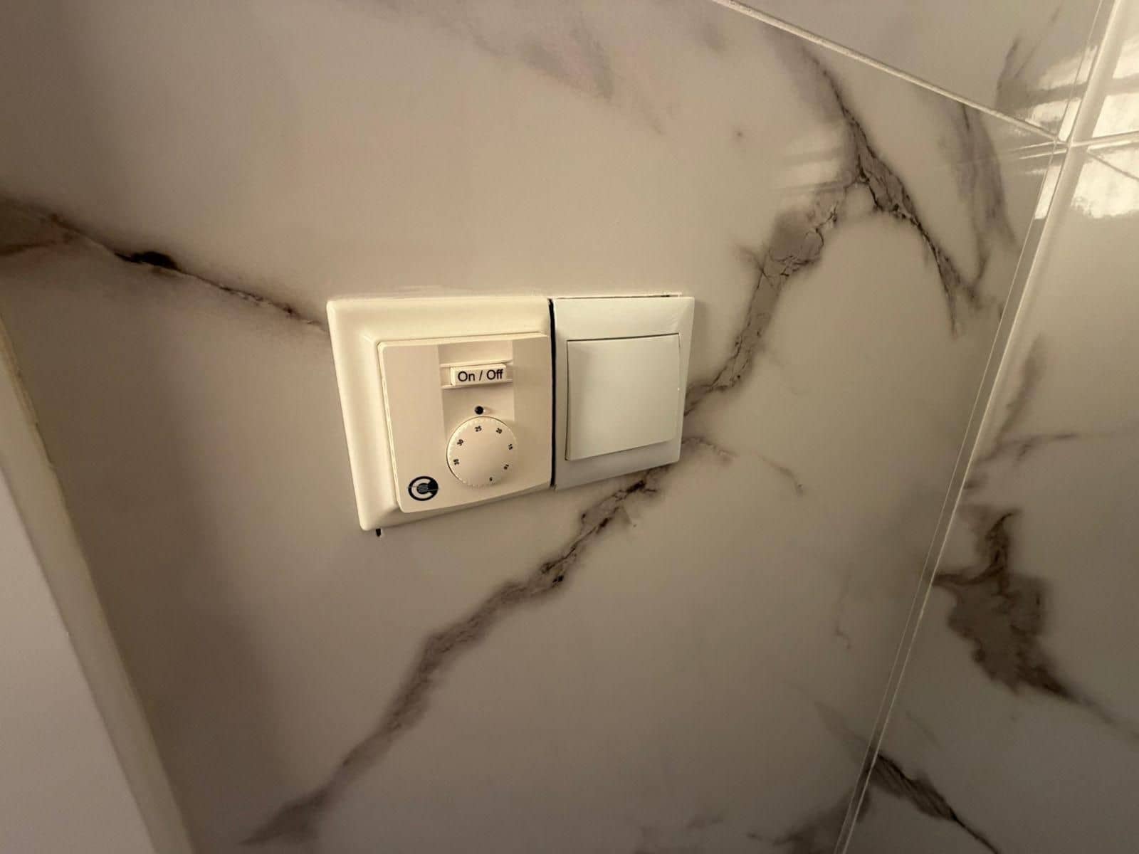 4 sypialnia Dom blizniak na sprzedaż w Torrevieja z basenem - 369 000 € (Ref: 9515714)