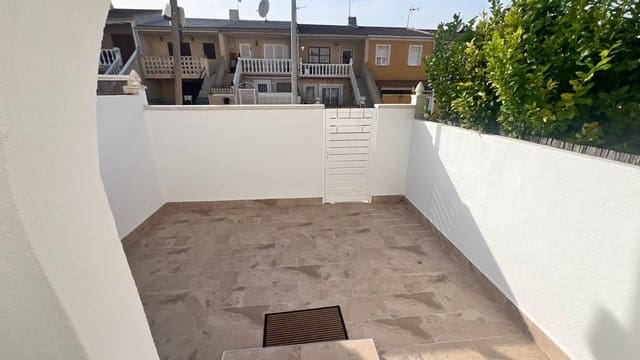 3 sovrum Hus till salu i Centro, Torrevieja med pool - 229 000 € (Ref: 9515730)