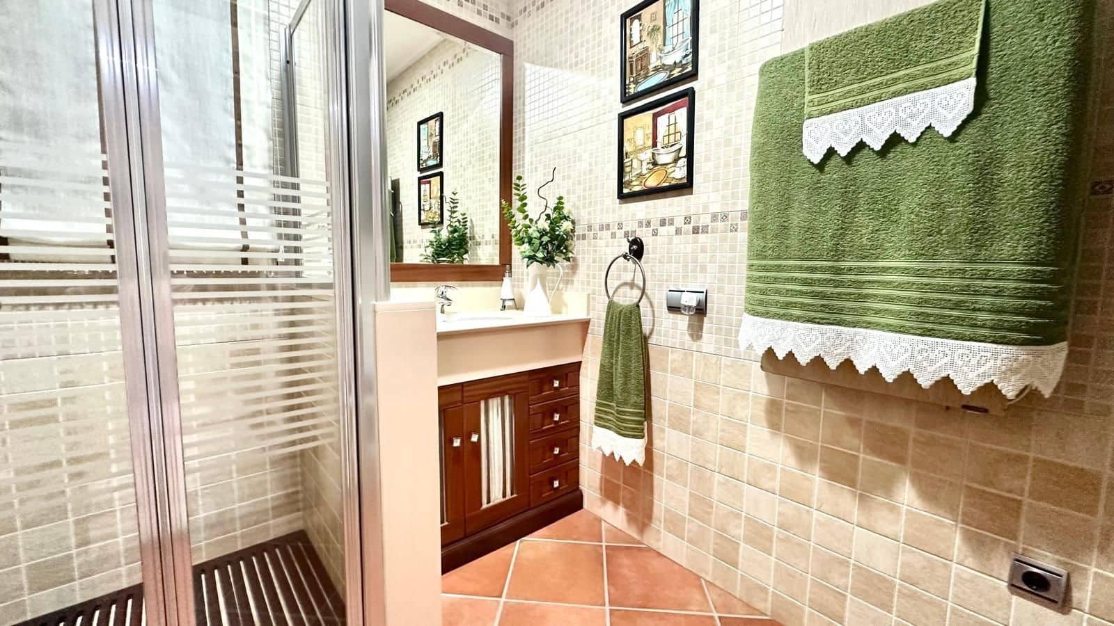 4 soverom Kjedet enebolig til salgs i La Siesta - € 449 900 (Ref: 9515818)