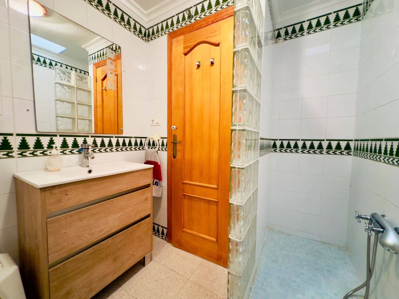 3 sovrum Hus till salu i Torrevieja med garage - 189 000 € (Ref: 9515825)