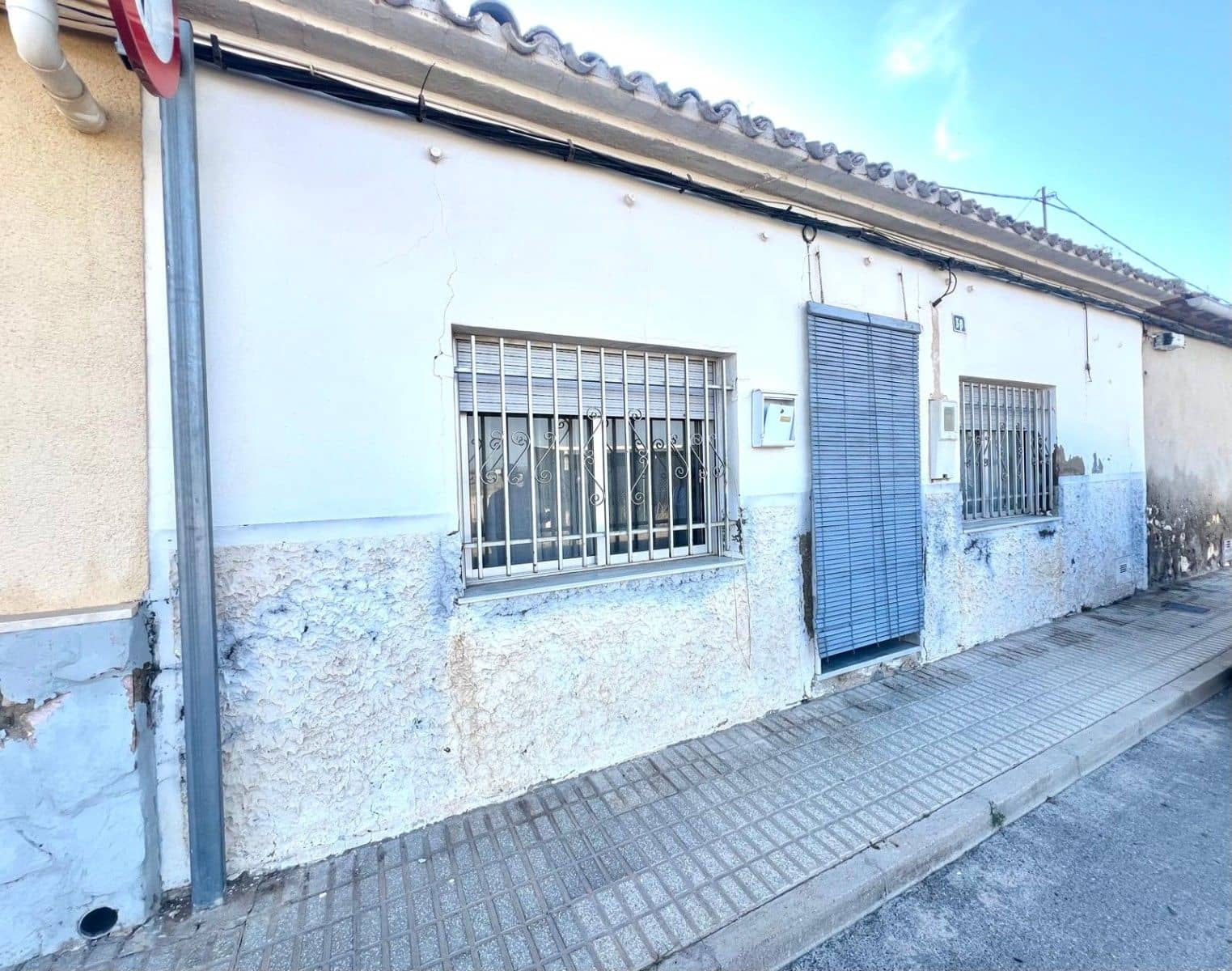 6 bedroom Bungalow for sale in Pinoso - € 249,995 (Ref: 9515831)