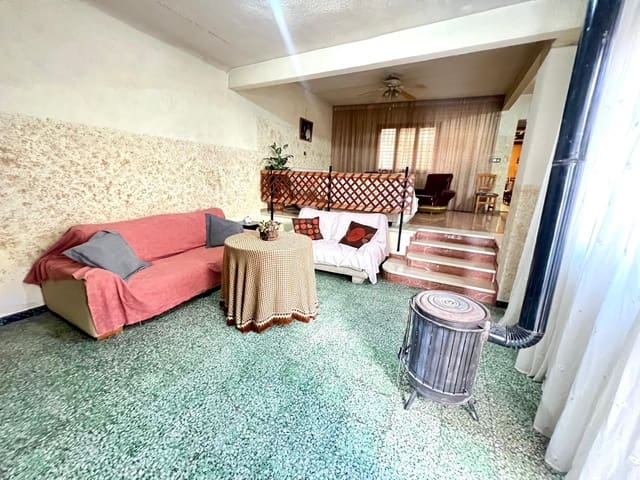 6 bedroom Bungalow for sale in Pinoso - € 249,995 (Ref: 9515831)
