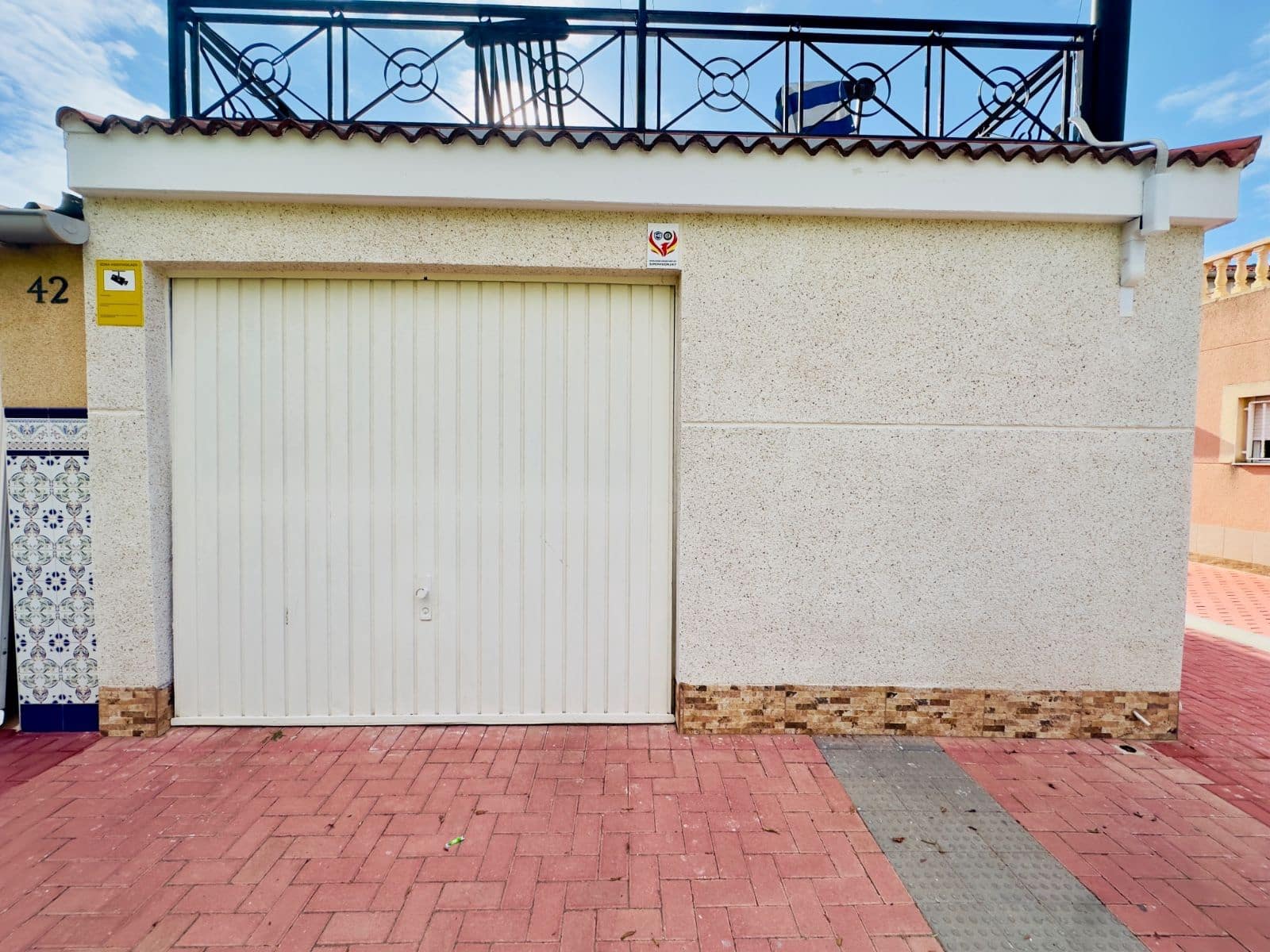 4 soverom Hus til salgs i Torrevieja med garasje - € 264 000 (Ref: 9515839)