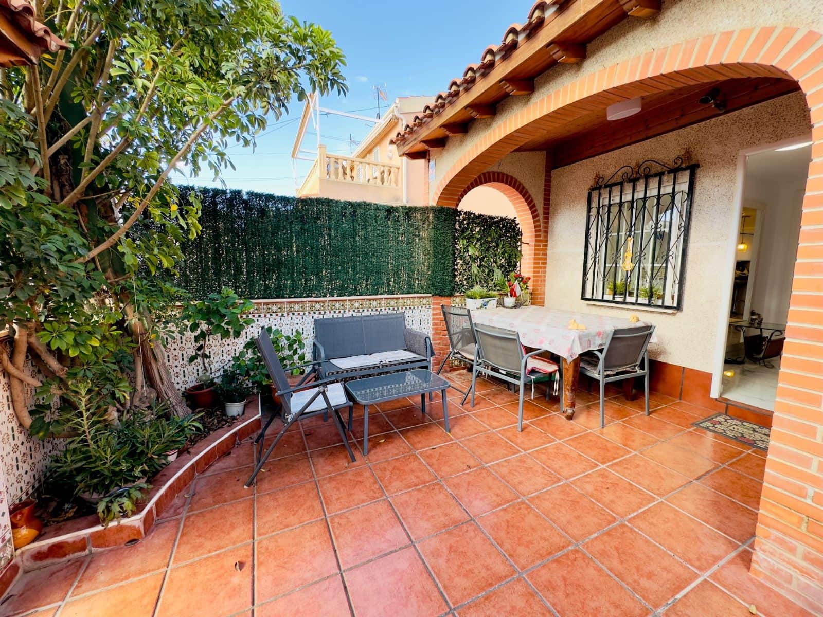 4 soverom Hus til salgs i Torrevieja med garasje - € 264 000 (Ref: 9515839)