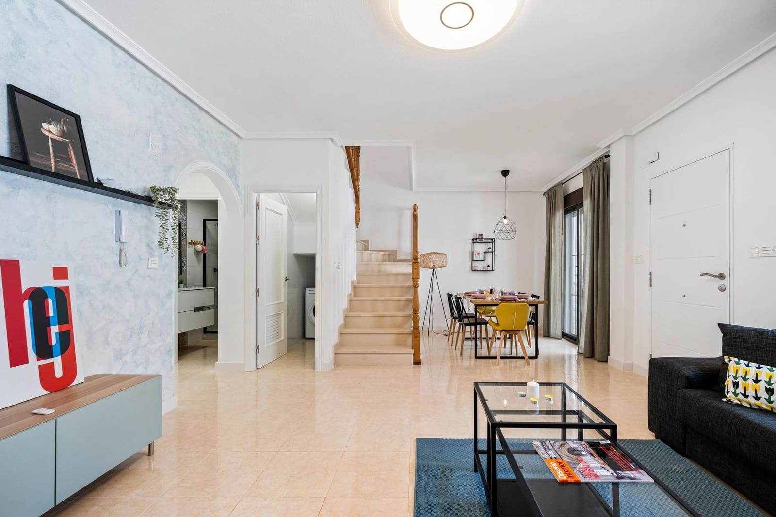 Casa de 3 habitaciones en San Miguel de Salinas en venta - 229.000 € (Ref: 9515842)