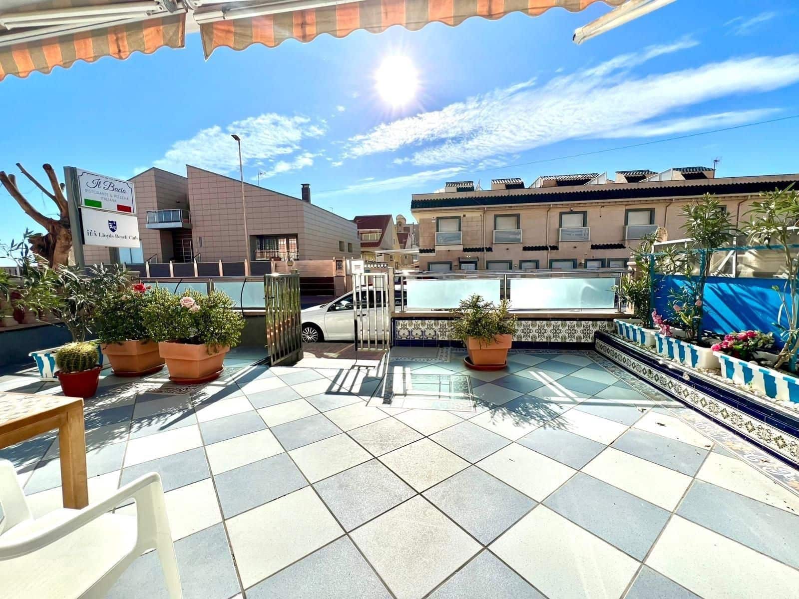 3 soverom Kjedet enebolig til salgs i Torrevieja - € 324 000 (Ref: 9515849)