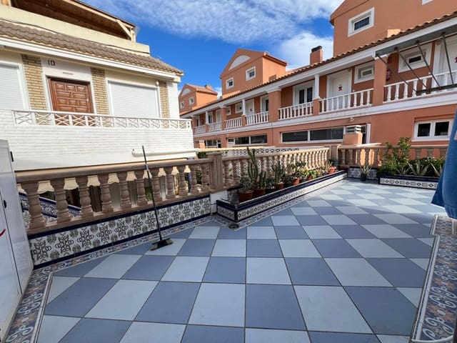 3 soverom Kjedet enebolig til salgs i Torrevieja - € 324 000 (Ref: 9515849)