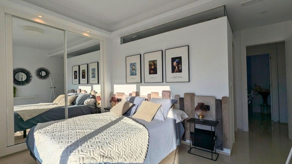 3 slaapkamer Halfvrijstaande villa te koop in Rojales - € 435.000 (Ref: 9515851)