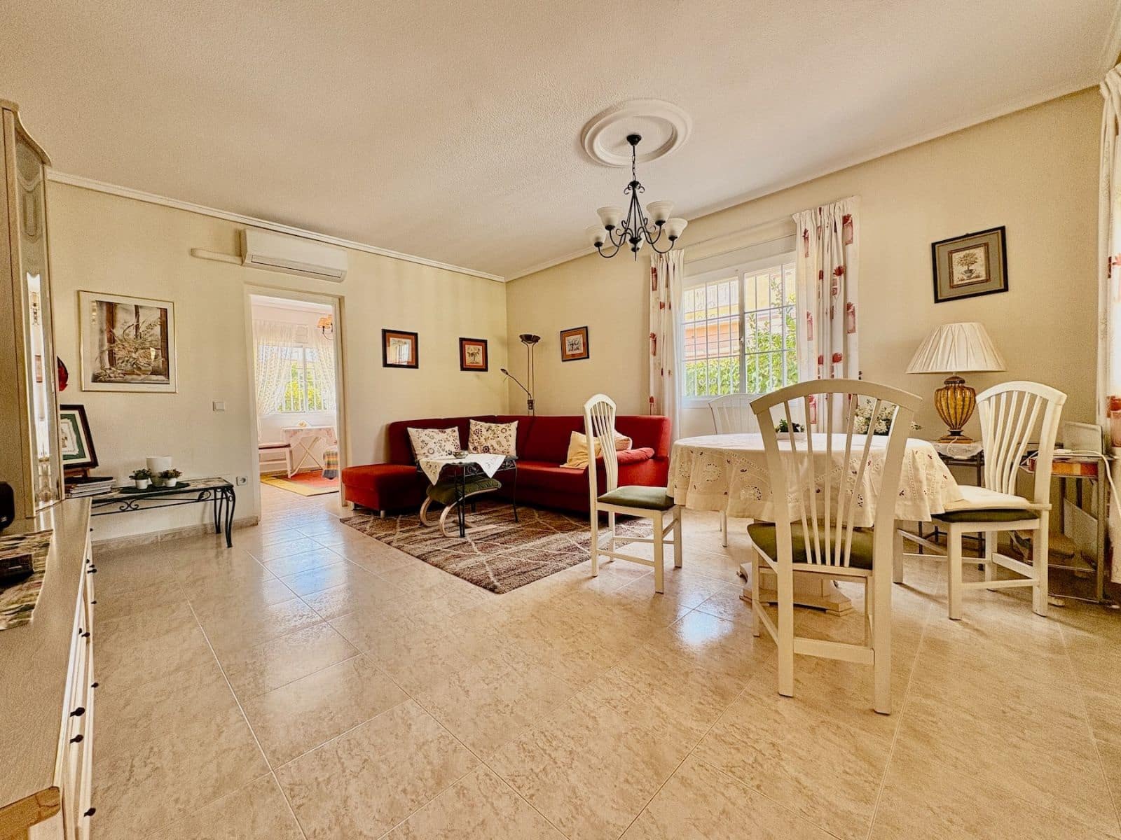 3 bedroom Townhouse for sale in Formentera del Segura - € 249,000 (Ref: 9515853)